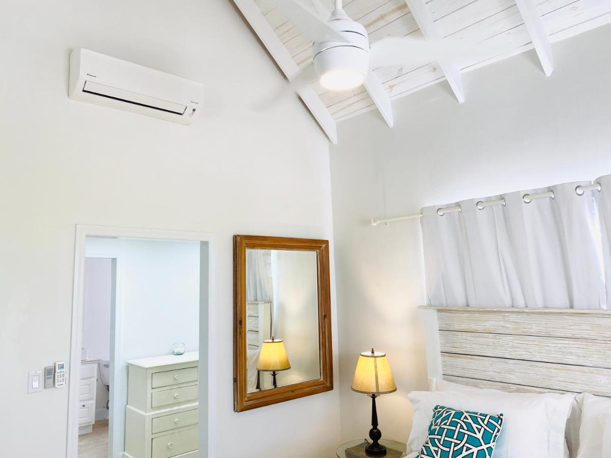 Modern Cottage With Chalk Sound Views Providenciales Exterior photo