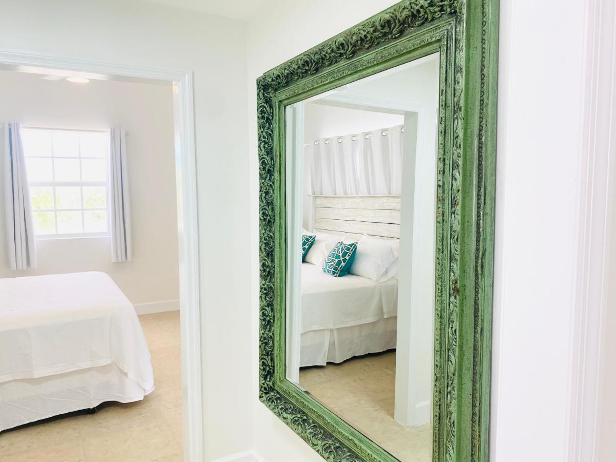 Modern Cottage With Chalk Sound Views Providenciales Exterior photo