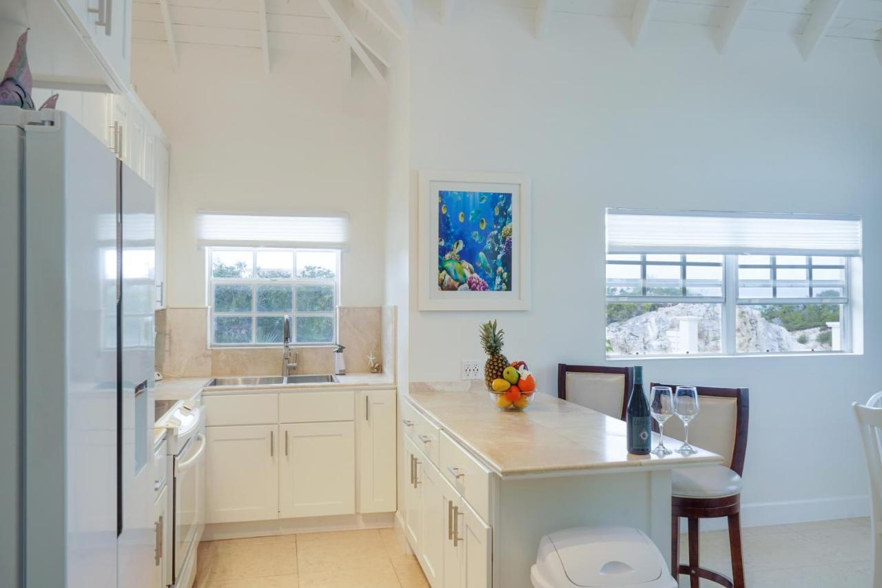Modern Cottage With Chalk Sound Views Providenciales Exterior photo