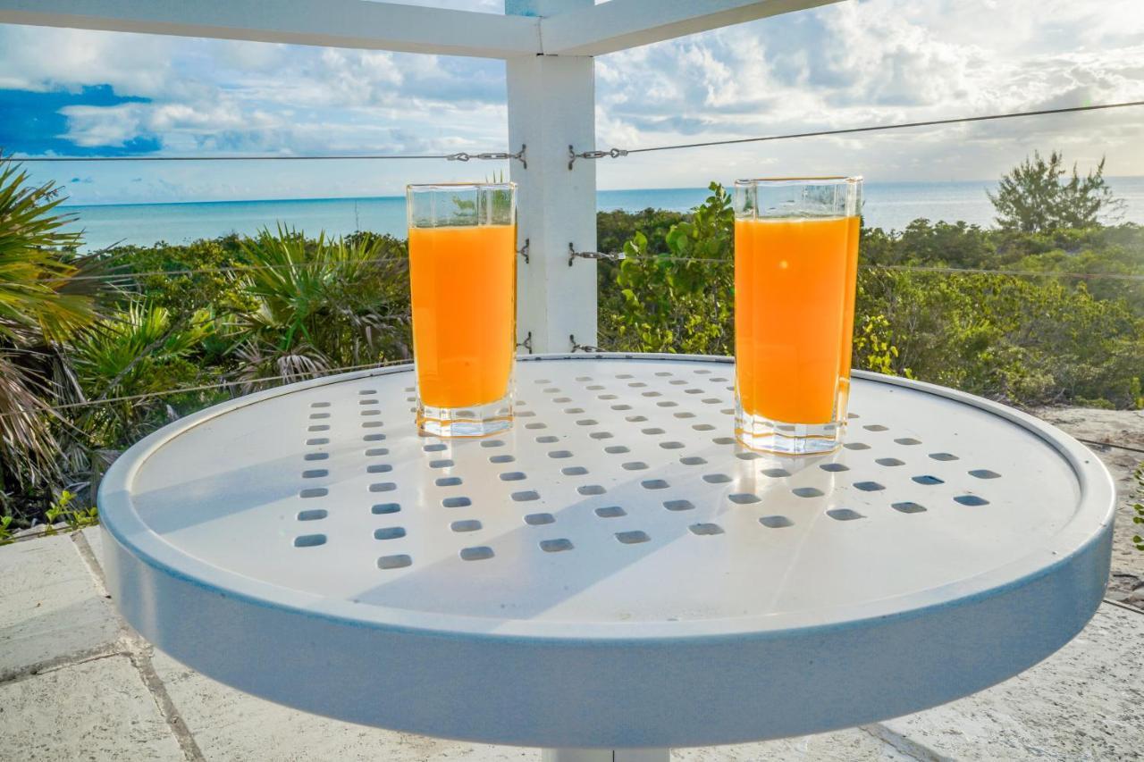 Modern Cottage With Chalk Sound Views Providenciales Exterior photo